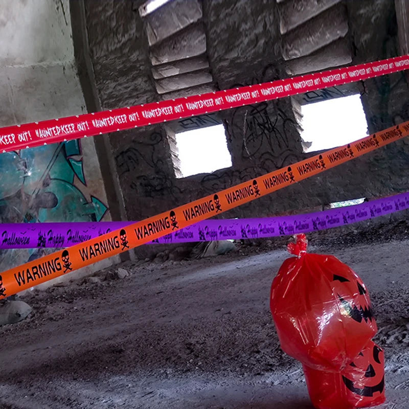 1PC Halloween Window Prop – Plastic Skull Head Warning Tape Sign for Party & Decoration